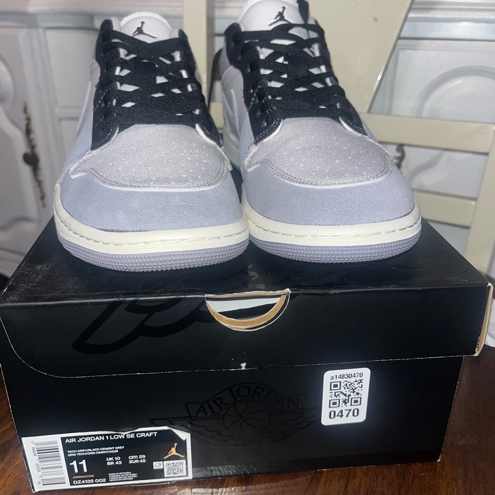 Air Jordan 1 Low SE Craft 'Inside Out - Cement Grey'